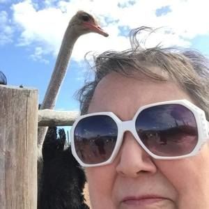 Meet your Posher, Mimi